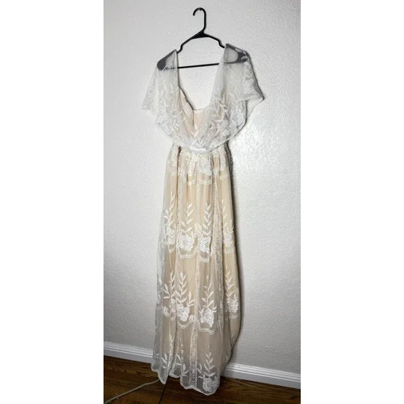 Baltic Born Off-Shoulder White Lace Mini Dress - Picture 8 of 11